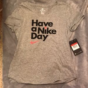 Girls Nike T-Shirt